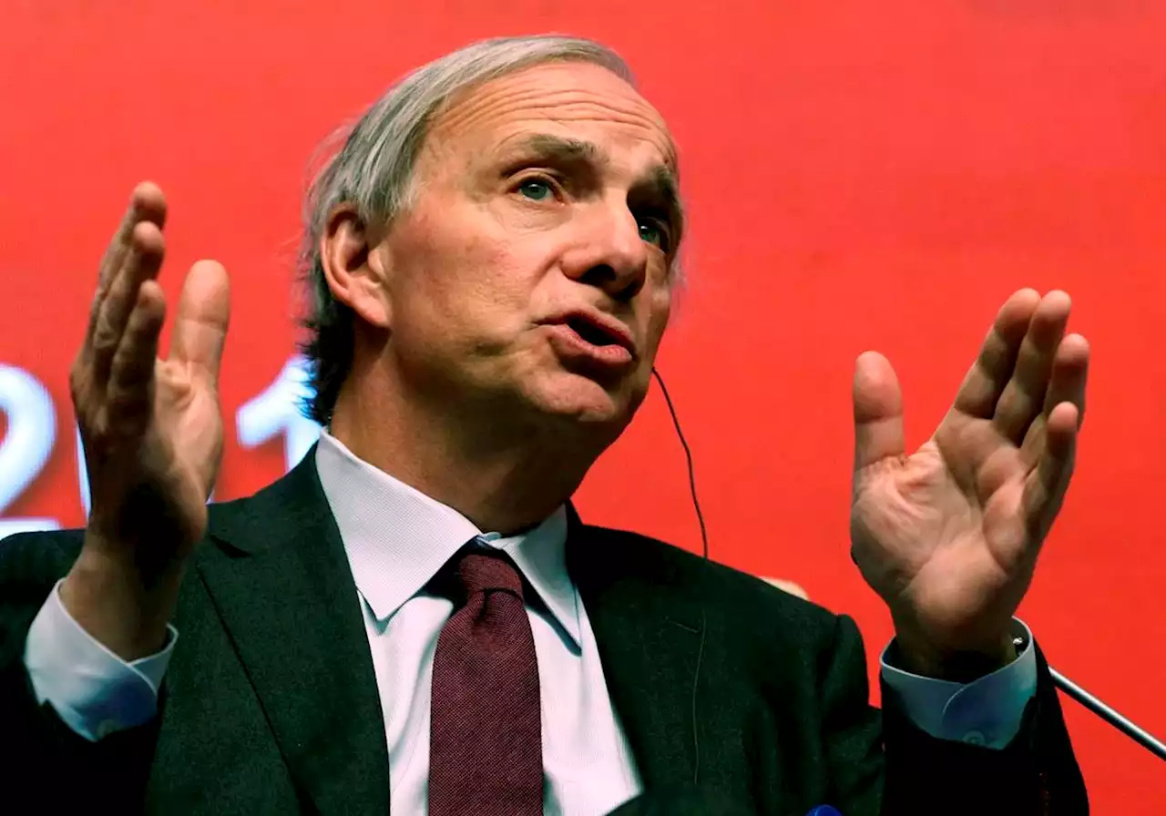 Bridgewater’s Ray Dalio advises being underweight cash due to inflation environment