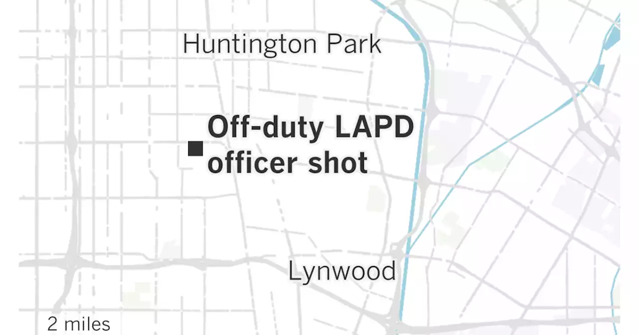 Off-duty LAPD officer is shot in South Los Angeles