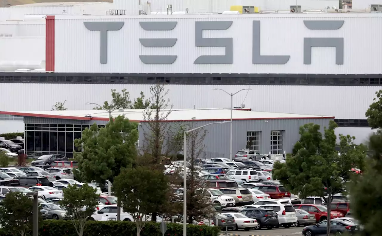 Tesla’s most prominent Black executive steps down