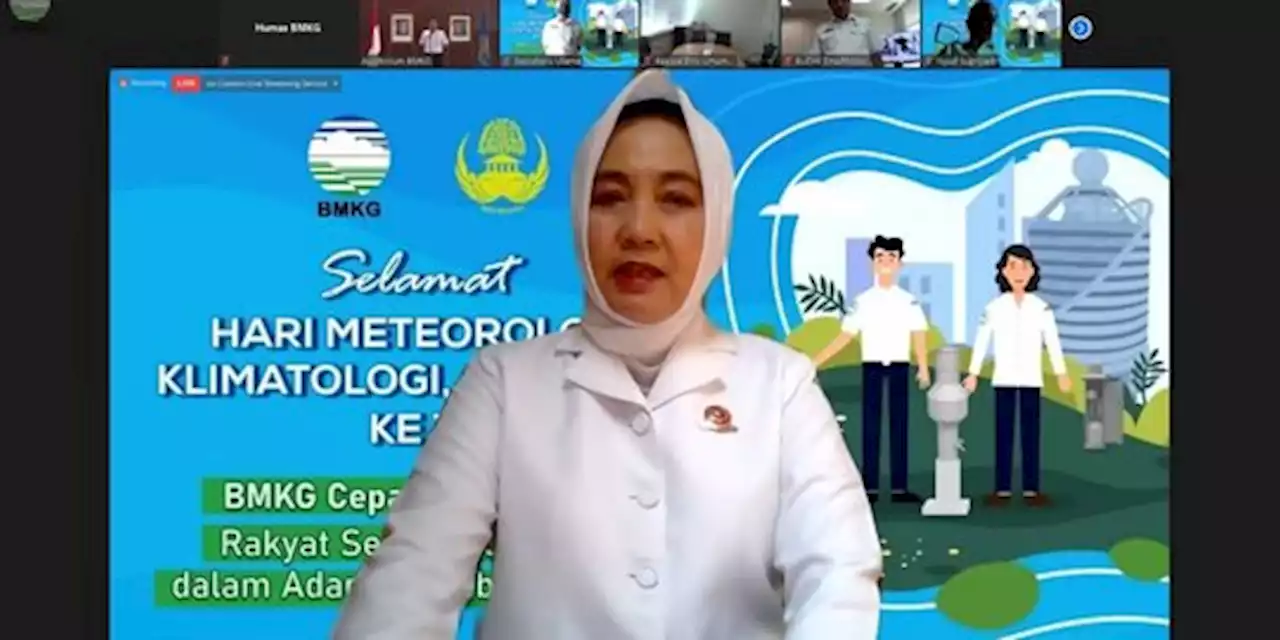 BMKG Ingatkan Ancaman Bencana Hidrometeorologi pada 2022 | merdeka.com