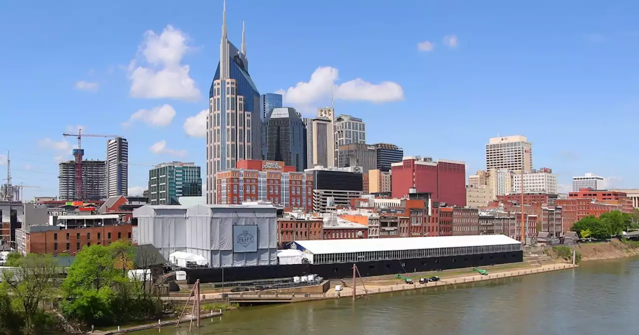 Republicans plan to carve up Nashville into as many as 3 congressional seats during redistricting