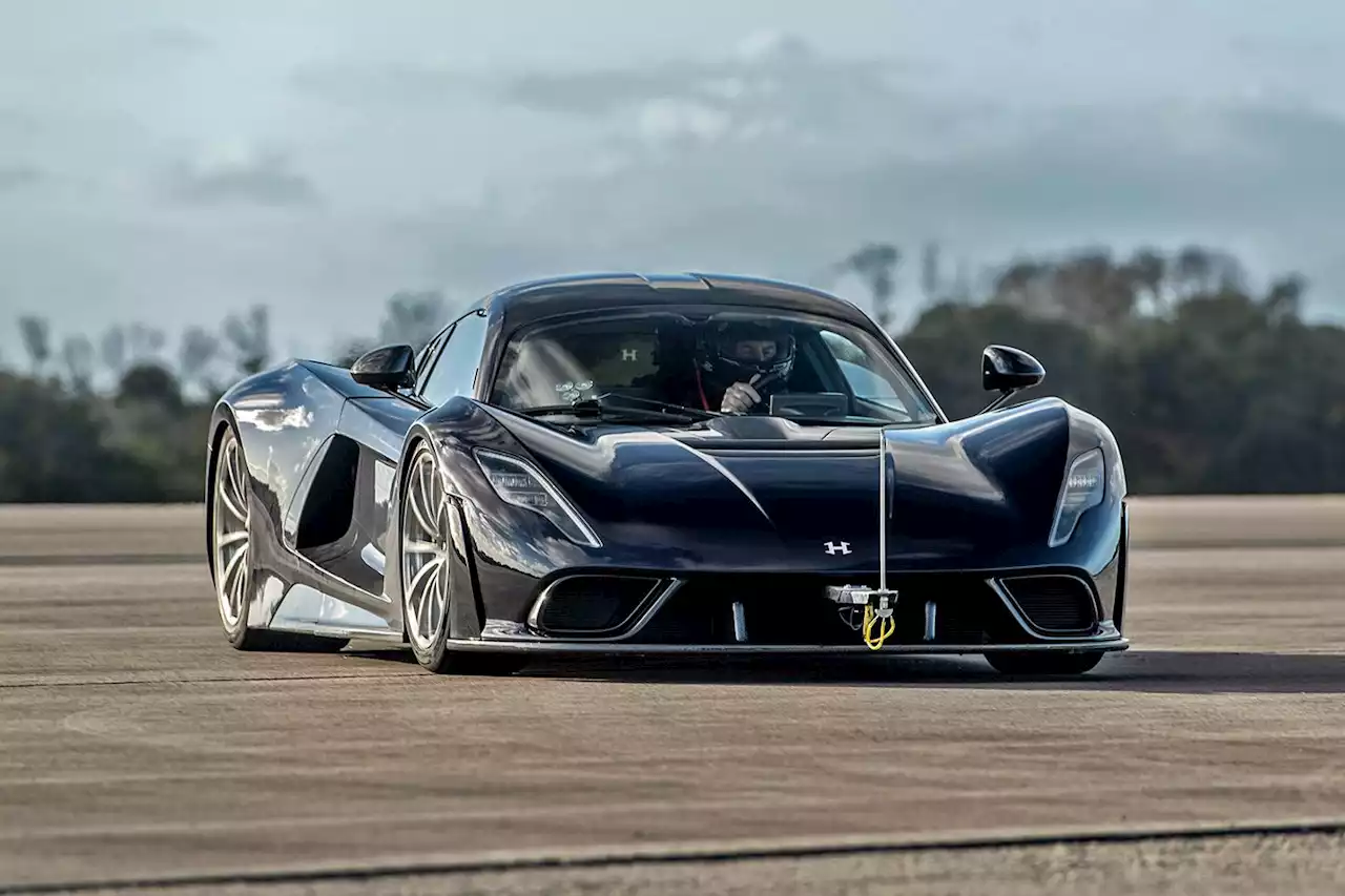 Hennessey Venom F5 tested beyond 250mph