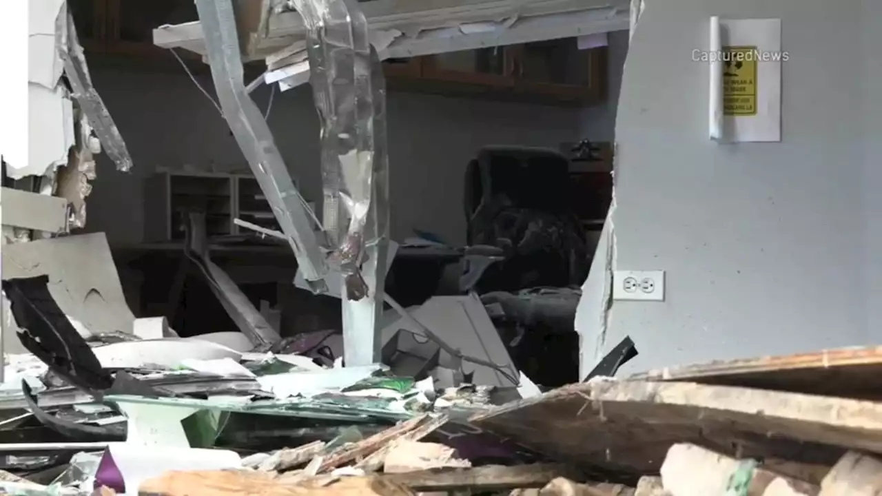 Car crashes into local Southwest Side clinic, breaks through wall