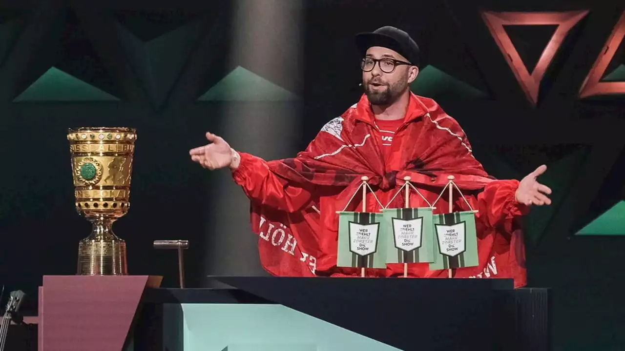 „Wer stiehlt mir die Show?“: Mark Forster bringt Lautern-Pokal ins Studio