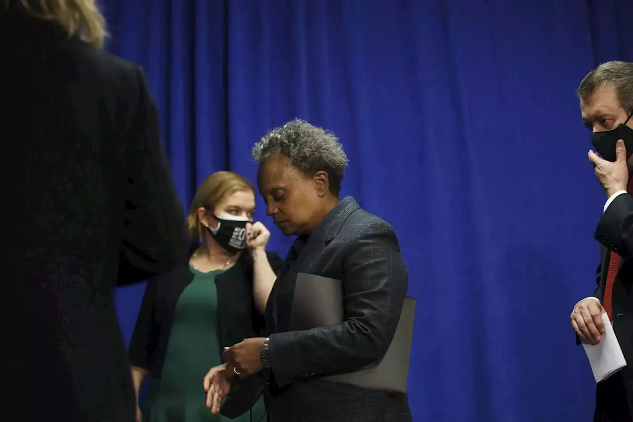 Chicago Mayor Lori Lightfoot tests positive for COVID-19; CPS CEO so far negative after appearance with mayor