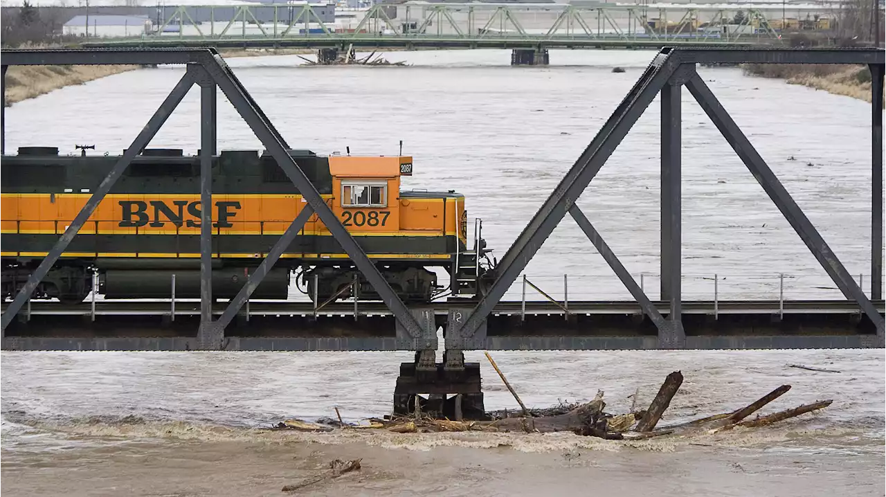 Washington dam owner, exec face 36 charges in connection with pollution of Puyallup River