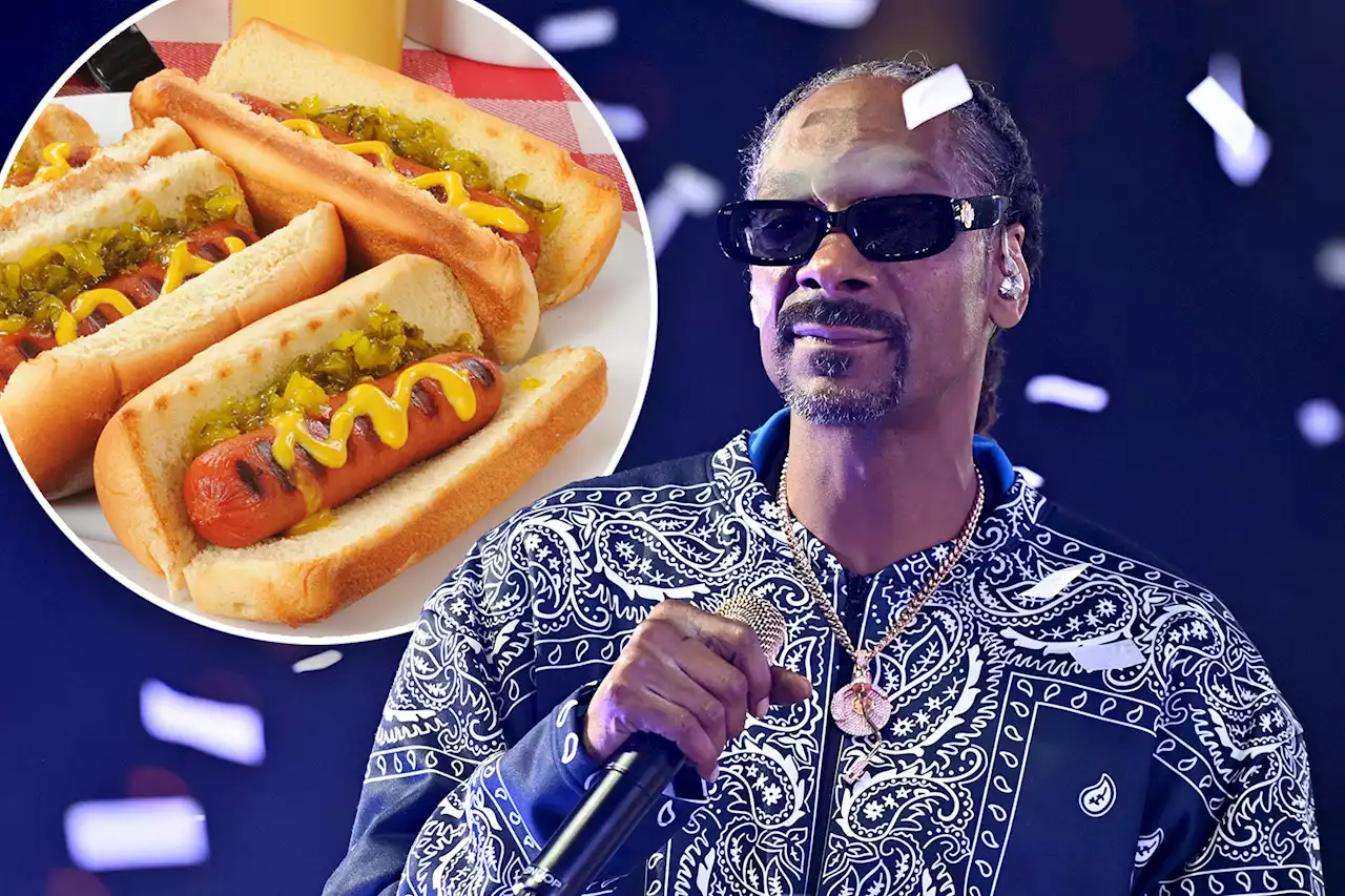 Snoop Dogg is getting into the hot dog business