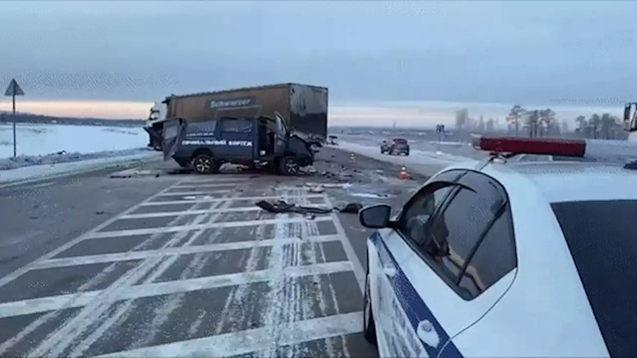 В ДТП с автомобилем ритуальной службы в Приангарье погибли три человека