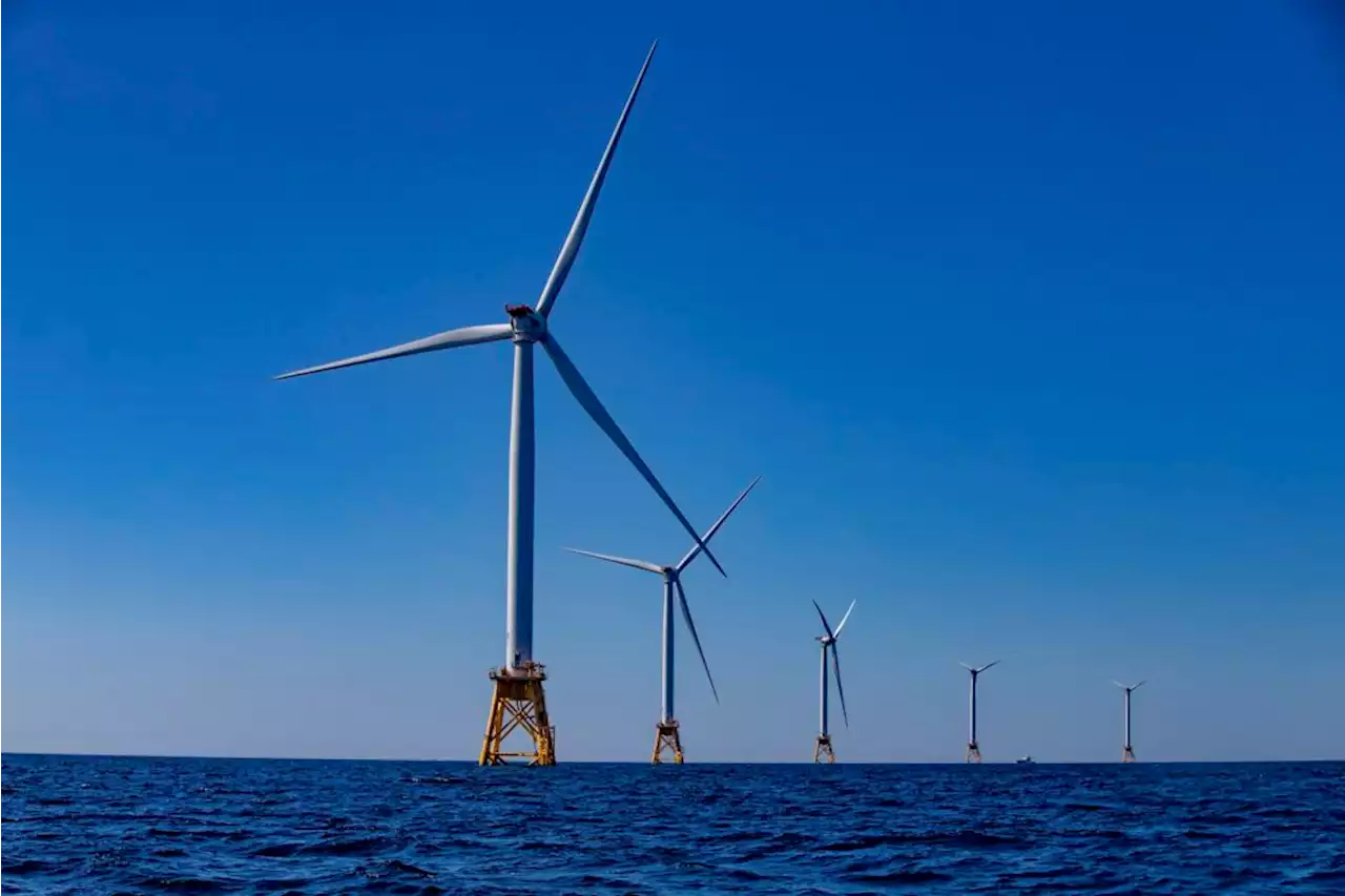 Baker pushes big change in offshore wind pricing