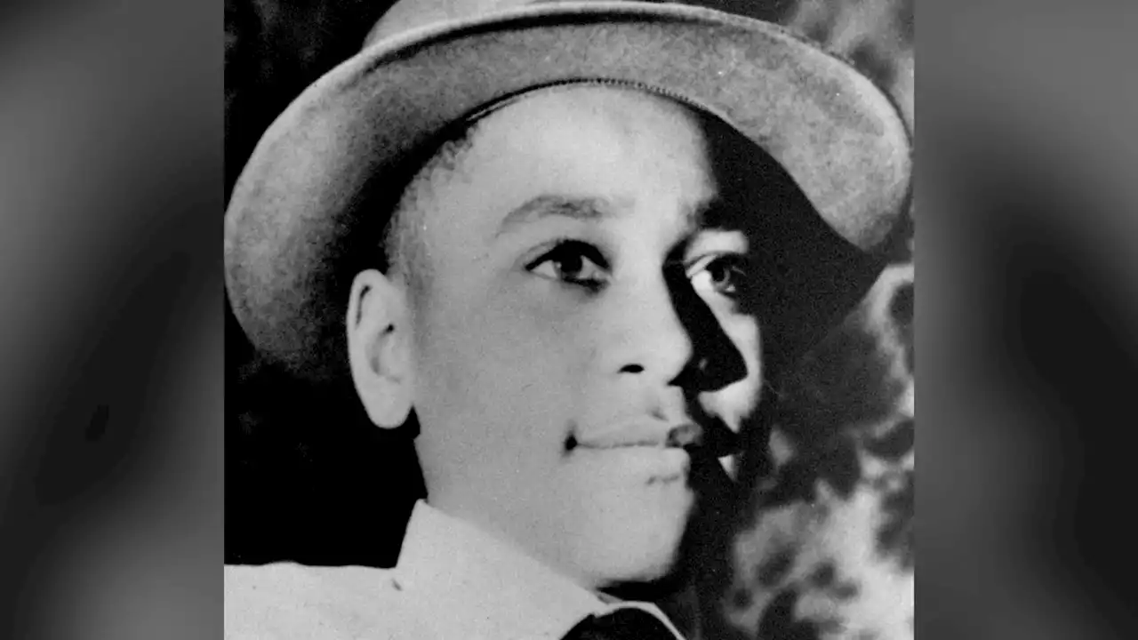 Murdered Chicago teen Emmett Till, mother to be awarded Congressional Gold Medal