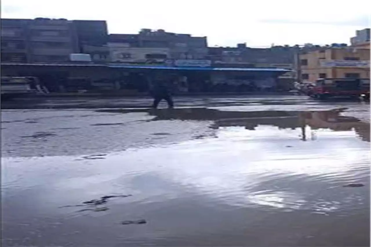 هطول أمطار غزيزة وبرق ورعد وتوقف حركة الملاحة بالبحر المتوسط بكفر الشيخ