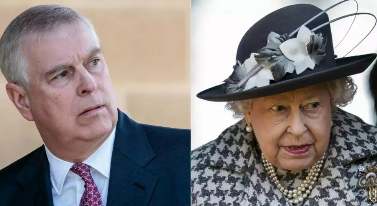 Principe Andrea, la regina Elisabetta revoca al figlio i titoli militari: il caso Epstein scuote Buckingham Palace