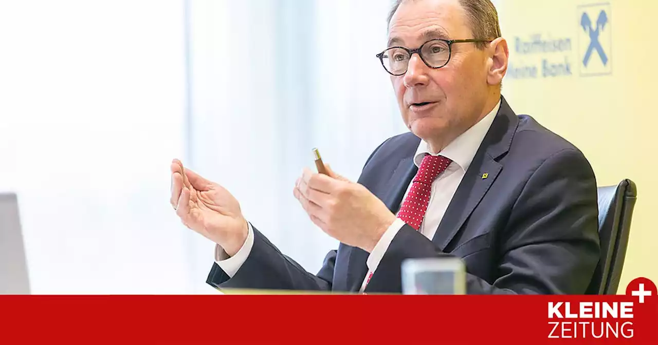 Ausblick für 2022: Raiffeisen-Chef kritisiert 'schleichende Enteignung der Sparer'