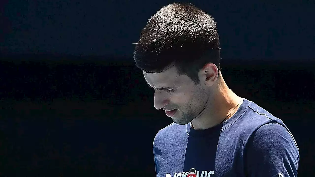 Caso Djokovic: Serbia avisa de posibles sanciones a Novak por saltarse el aislamiento