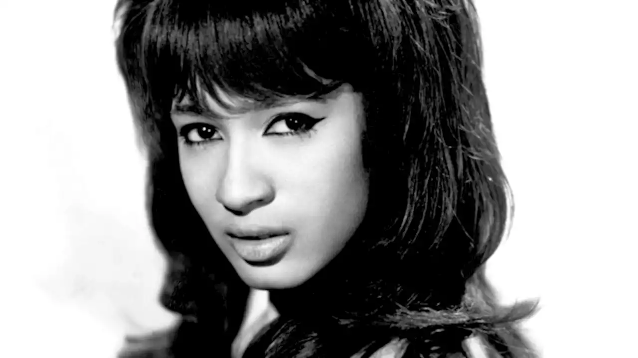 Ronnie Spector, Iconic Lead Singer of The Ronettes, Dead at 78