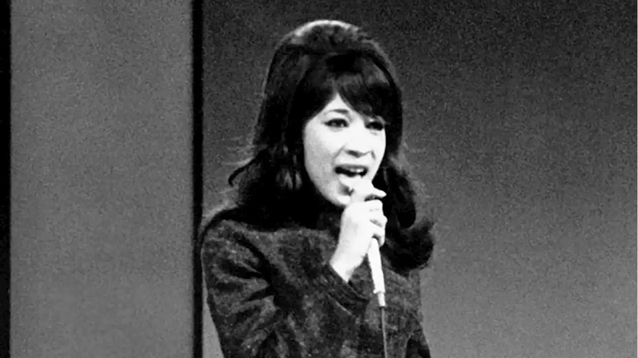 Appreciating Ronnie Spector in 10 Essential Songs