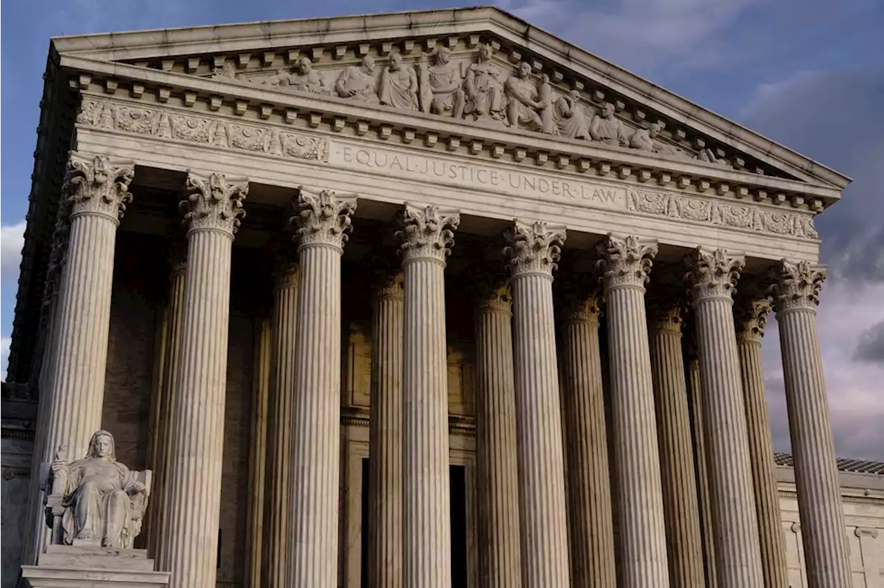 Supreme Court halts COVID-19 vaccine rule for US businesses