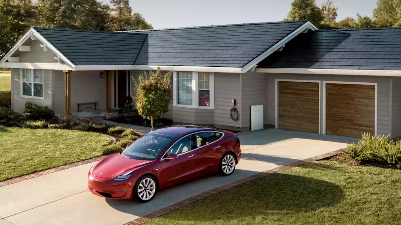 Tesla & Elon Musk Take A Stand For California Homeowners Who Want Solar