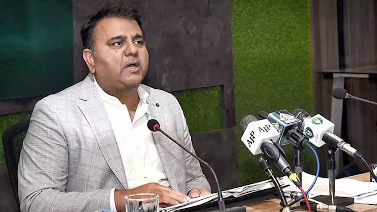 Foreign nationals offered permanent residency in lieu of investment: Fawad