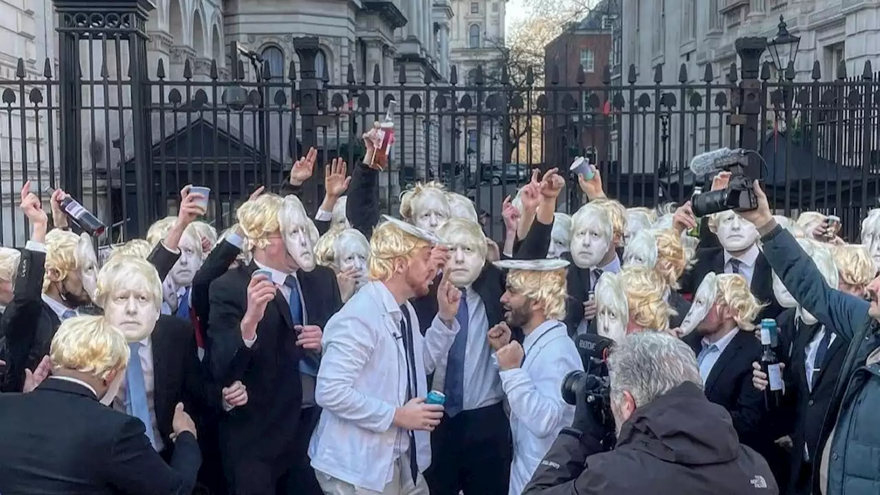 Boris Johnson lookalikes party outside Downing Street | ITV News