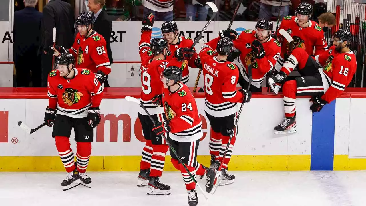 Blackhawks' Overtime Win One of the Weirdest Finishes You'll See