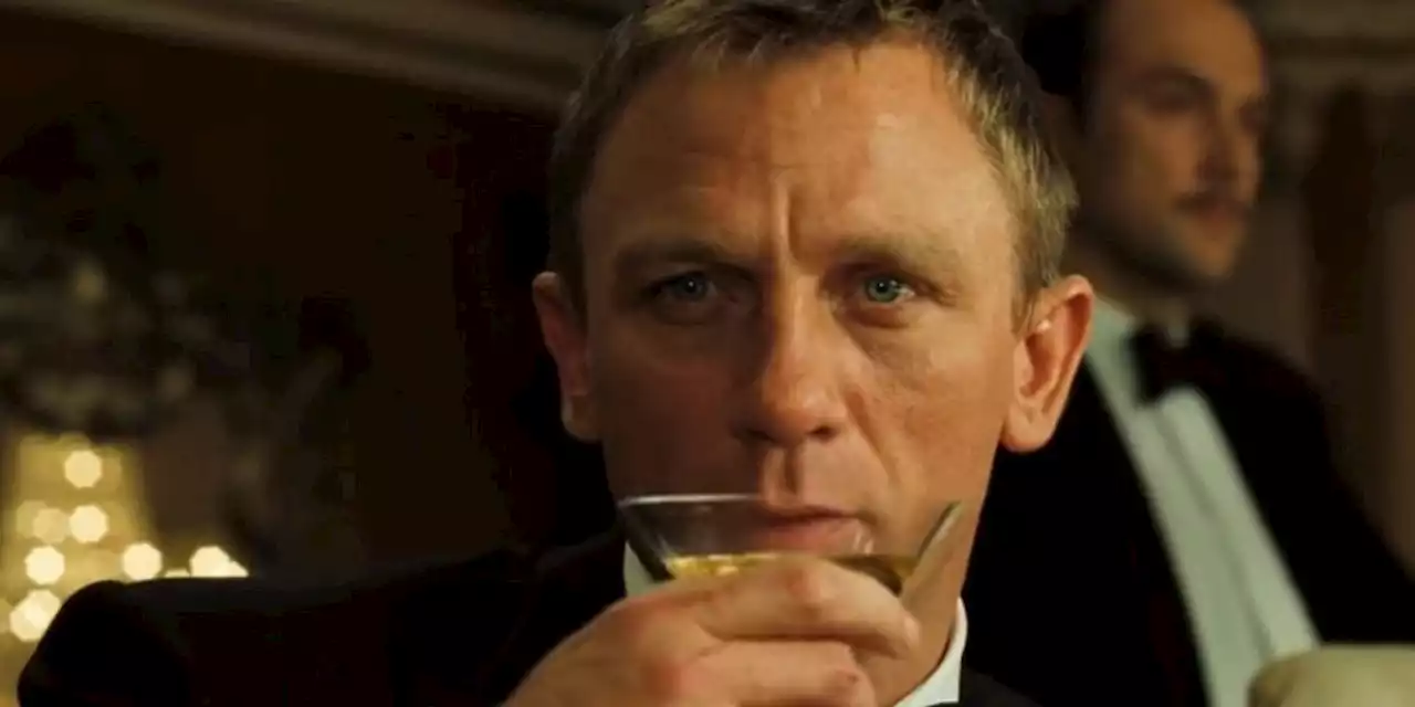 Daniel Craig Asked Sam Mendes To Direct Skyfall While Drunk