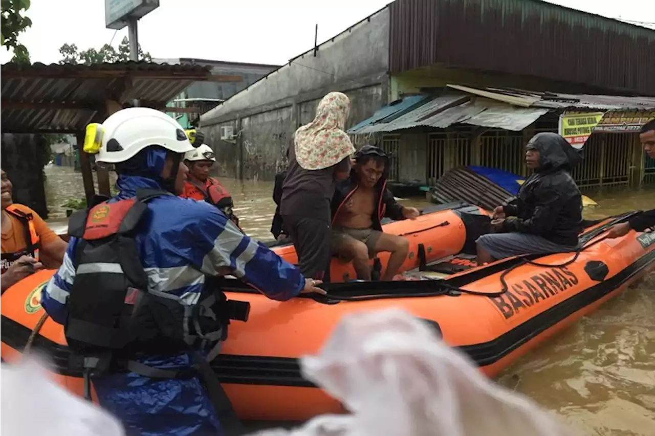 Banjir Kembali Kepung Kota Jayapura, Hampir Semua Titik Kota Terendam