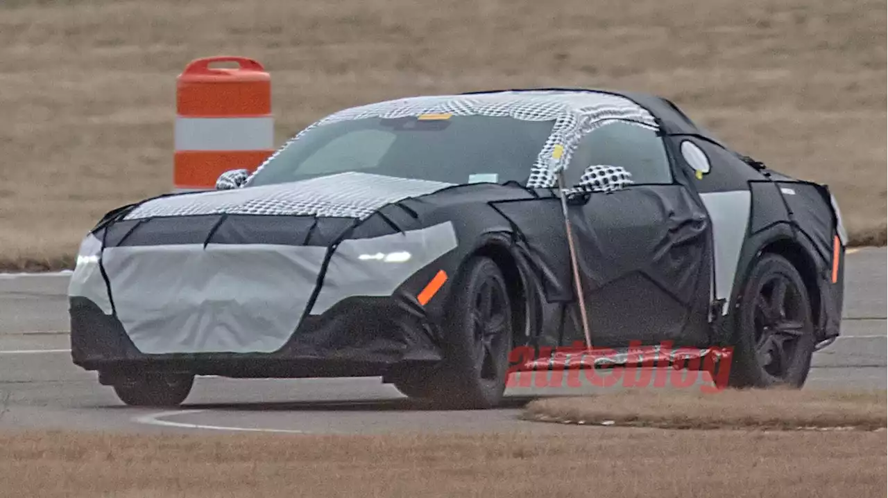 2024 Ford Mustang prototype caught in new spy photos