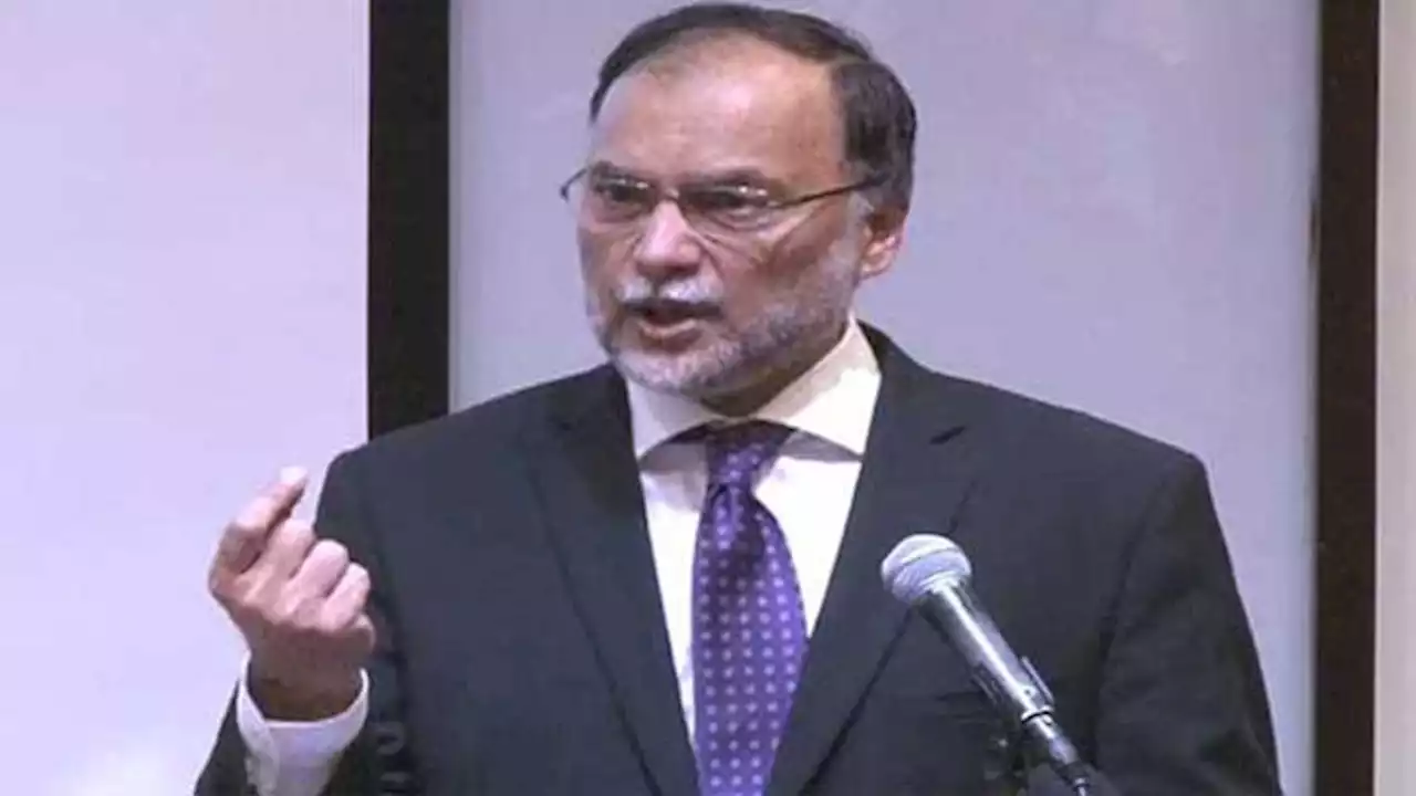 Government's negligence will lead to worst wheat crisis says Ahsan Iqbal
