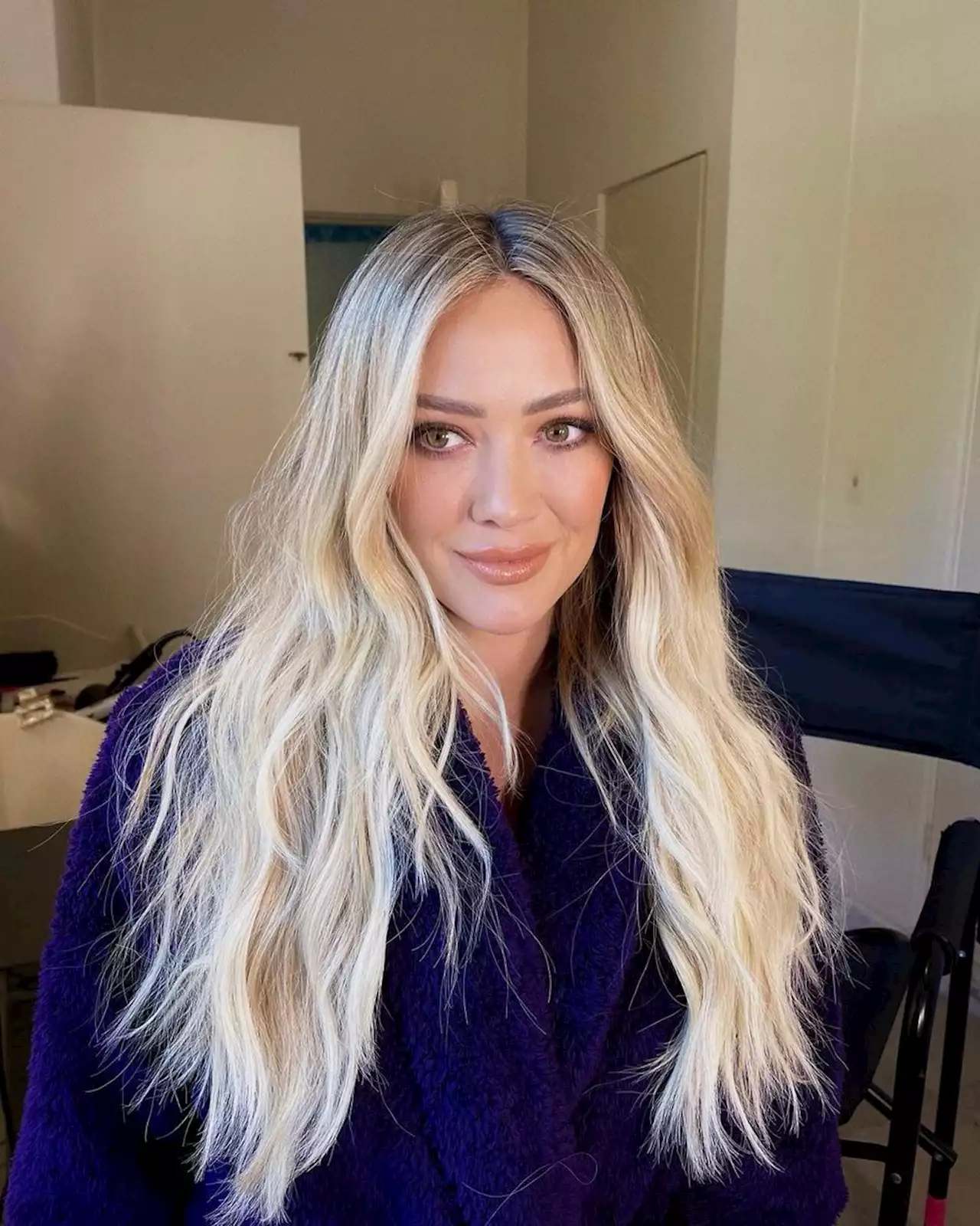 Hilary Duff got the longest hair extensions ever for How I Met Your Father