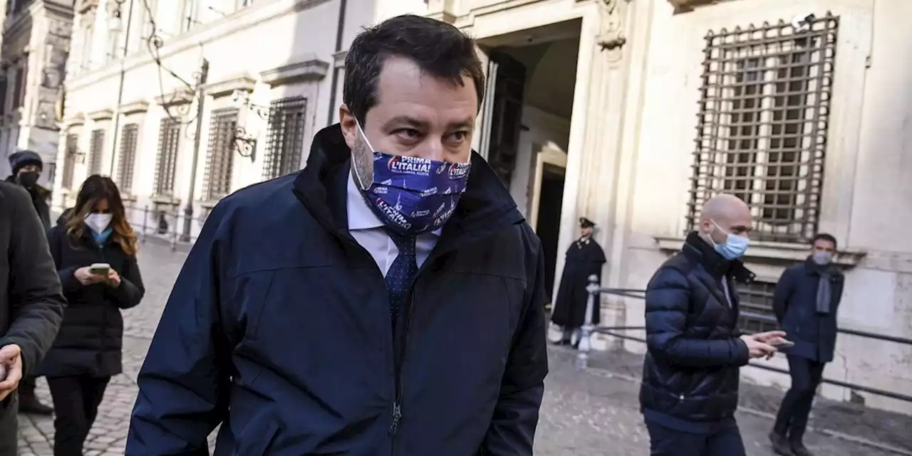 Quirinale, Salvini al Pd: 'Non tiri la giacca a Mattarella o Draghi'