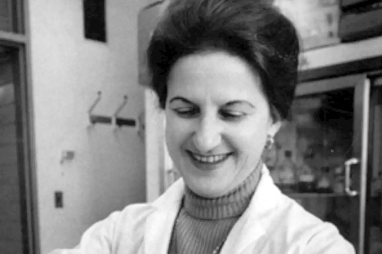 Beatrice Mintz, pioneering scientist in cancer and genetics, dies at 100