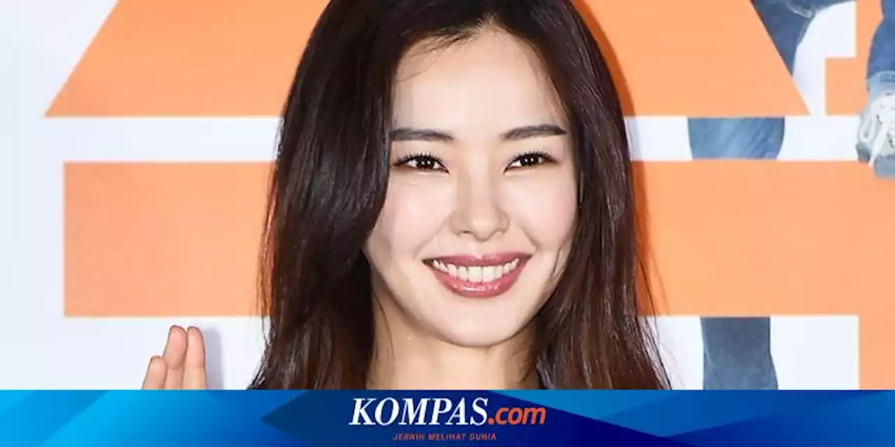 Honey Lee Umumkan Kehamilan Pertamanya