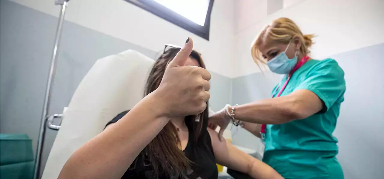 Lazio, boom di vaccinati 12-17 anni all’open day senza prenotazione