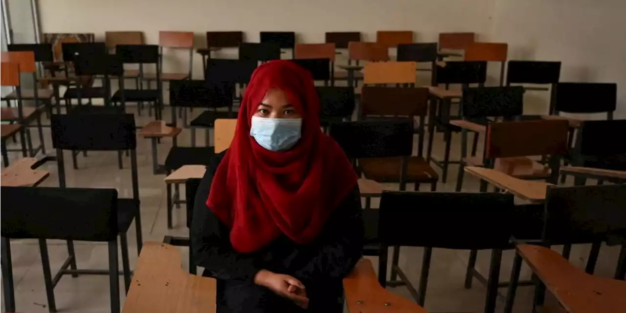 Afghanistan, talebani: 'Puntiamo a far tornare le ragazze a scuola da fine marzo'