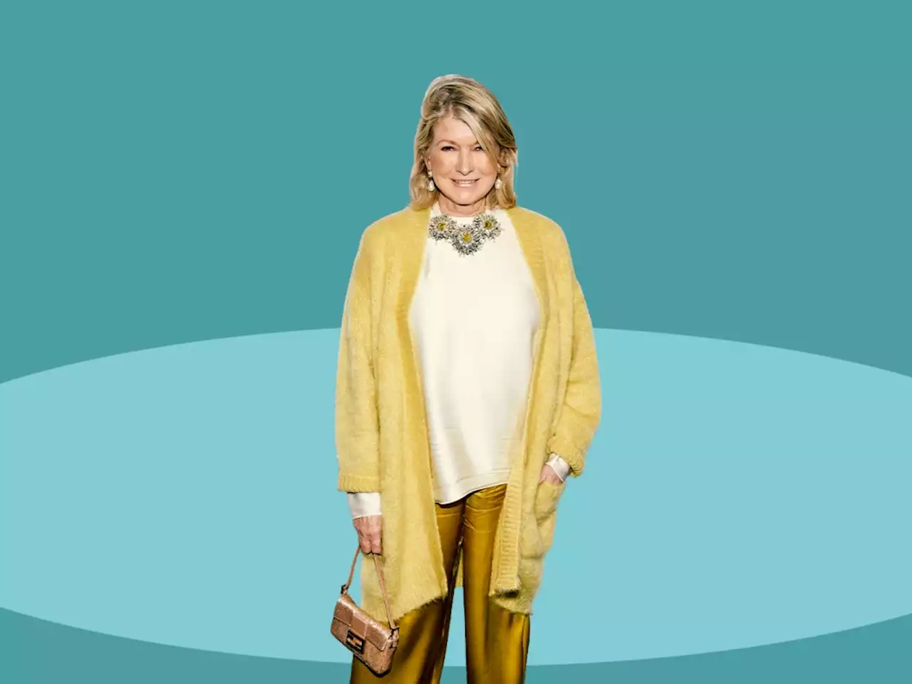 Martha Stewart's Riff On Banana Pudding Has Double The Banana Flavor