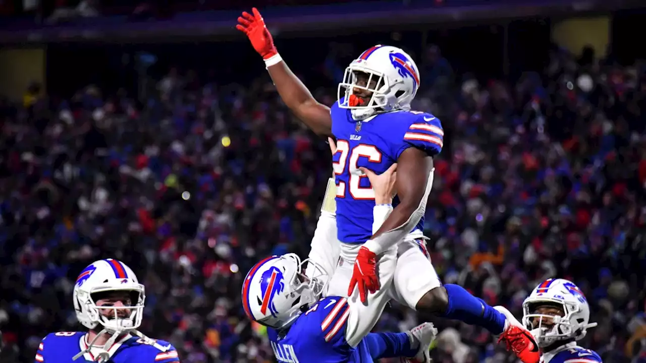 NFL World Reacts to Buffalo’s Domination of New England Saturday Night