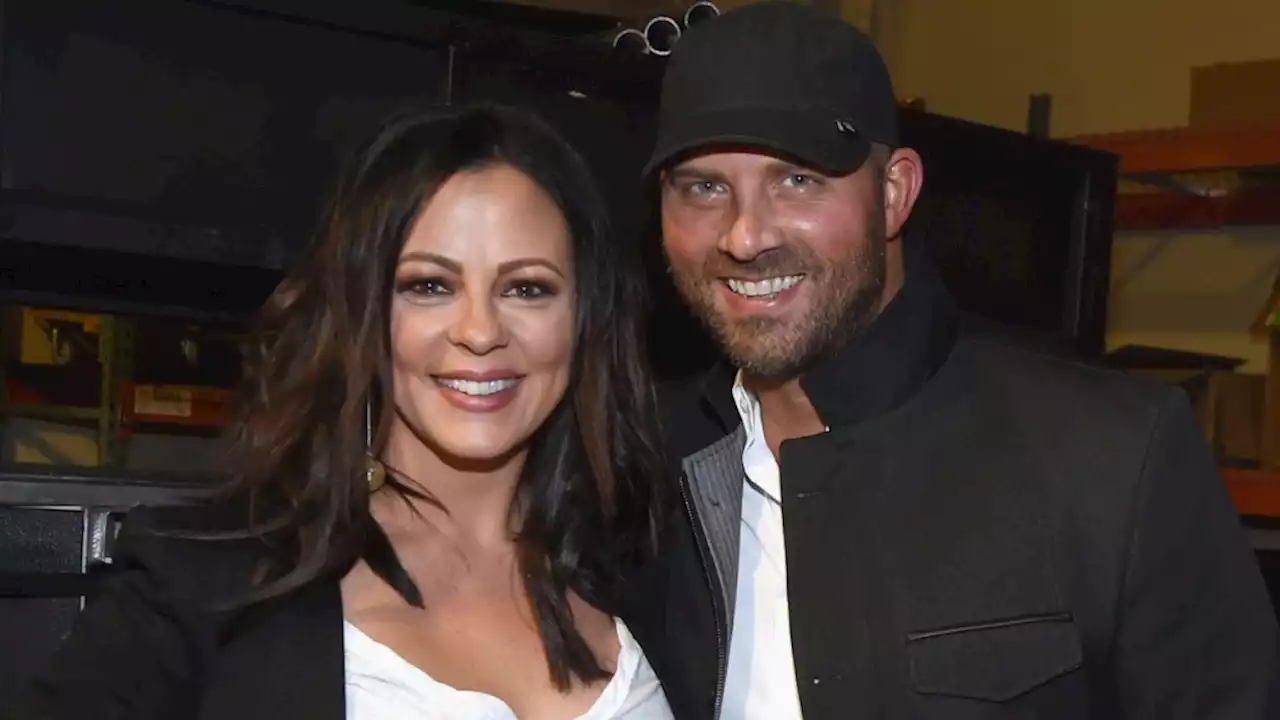 Jay Barker, Ex-Alabama Quarterback and Sara Evans’ Husband, Charged With Domestic Violence