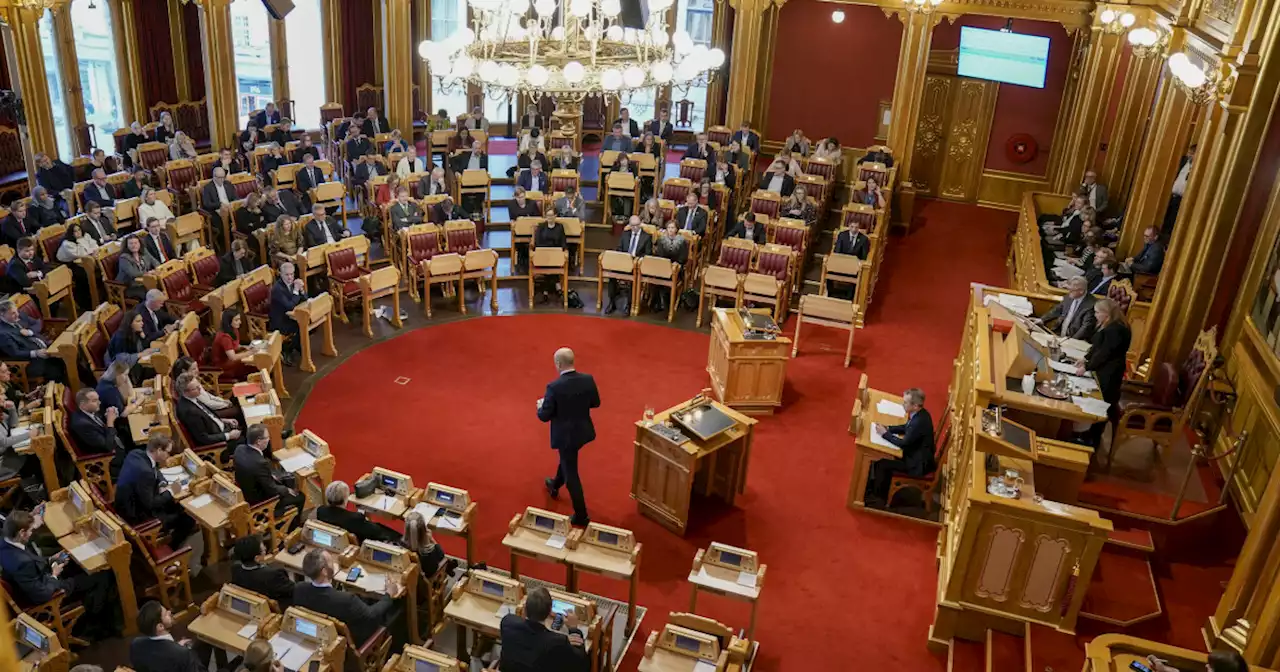 Stortinget må ta større plass