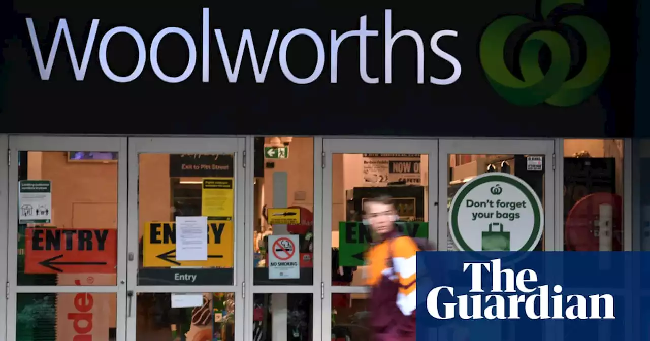 Woolworths suspends orders from South Australia meatworks allowed to operate with Covid-infected staff