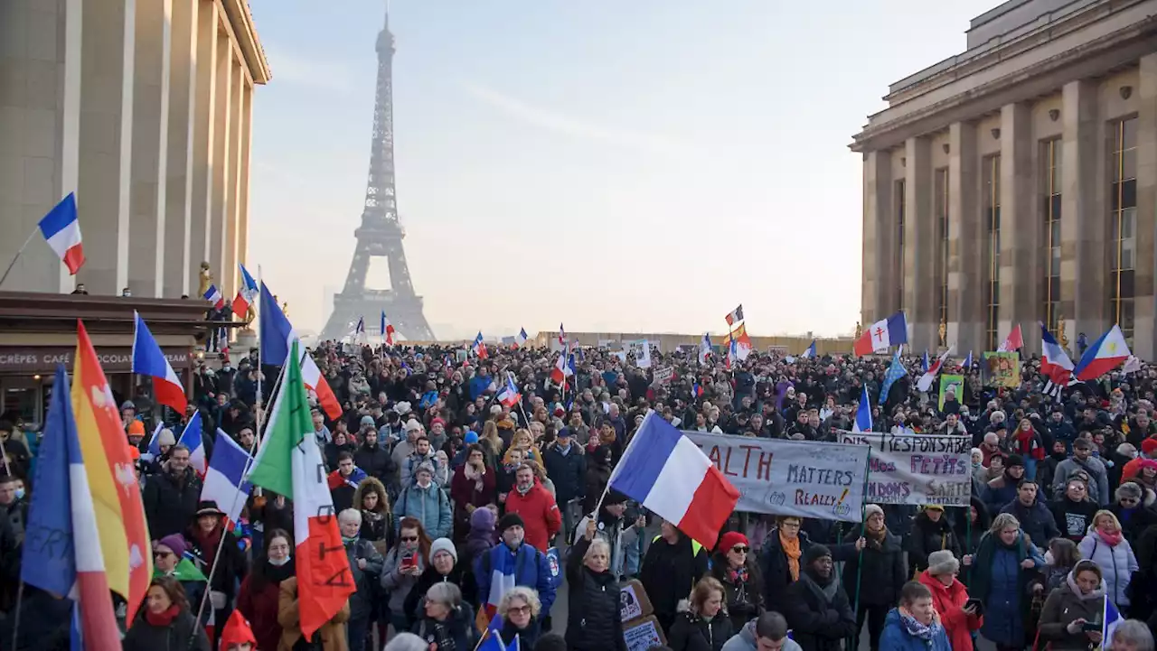 Frankreich billigt Einschränkungen für Ungeimpfte