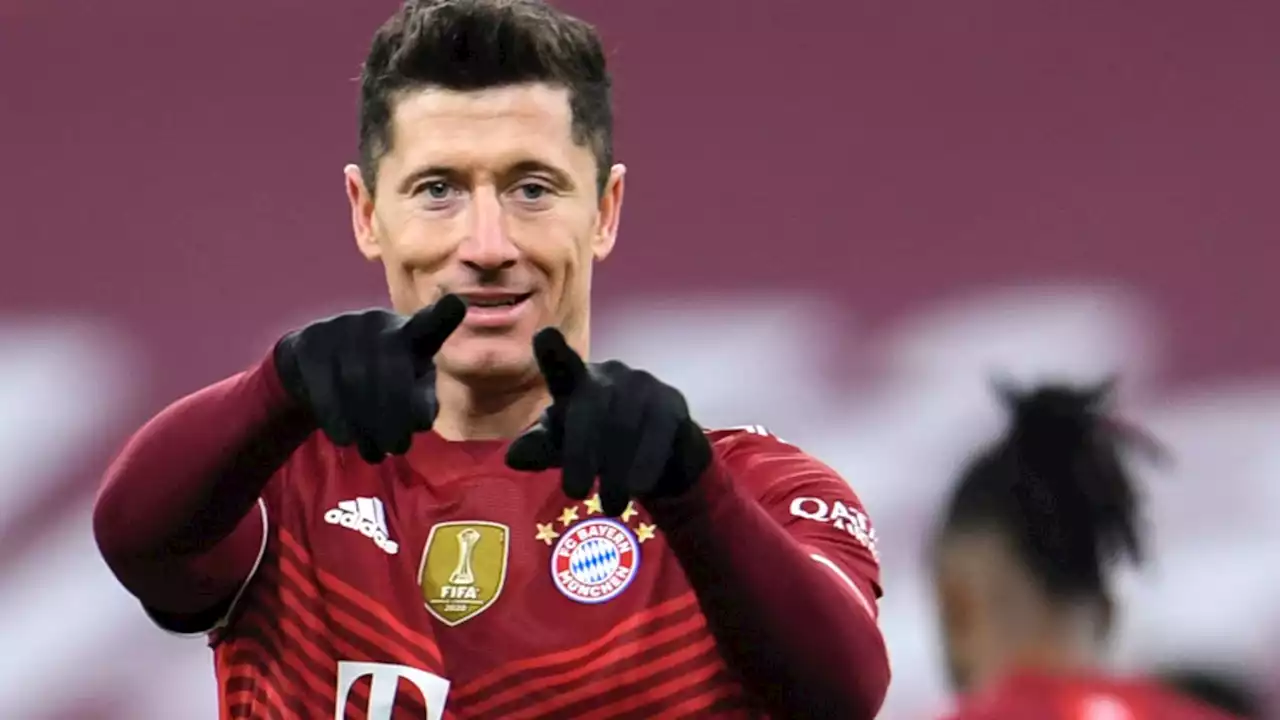 Robert Lewandowski erneut zum Weltfußballer gekürt – Tuchel als Welttrainer ausgezeichnet