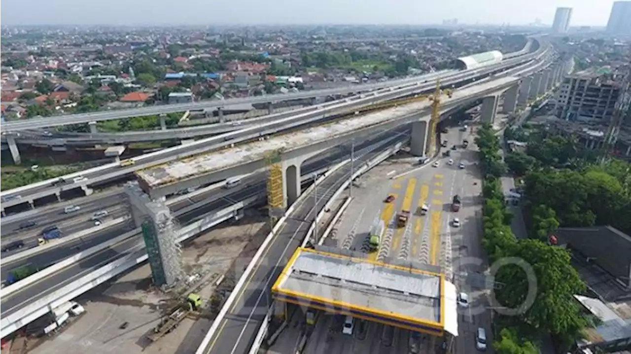 Jokowi Targetkan Kereta Cepat Jakarta-Bandung Beroperasi Juni 2023