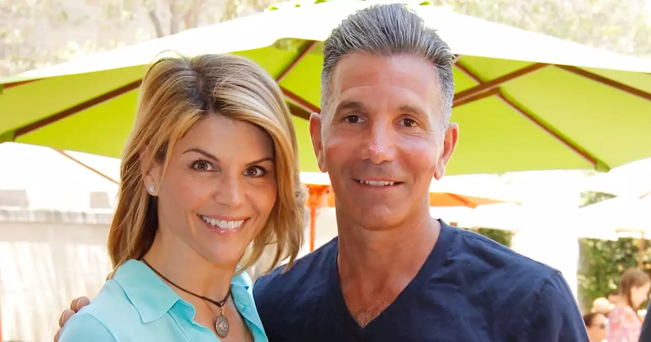 Lori Loughlin and Mossimo Giannulli’s Los Angeles-area home burglarized