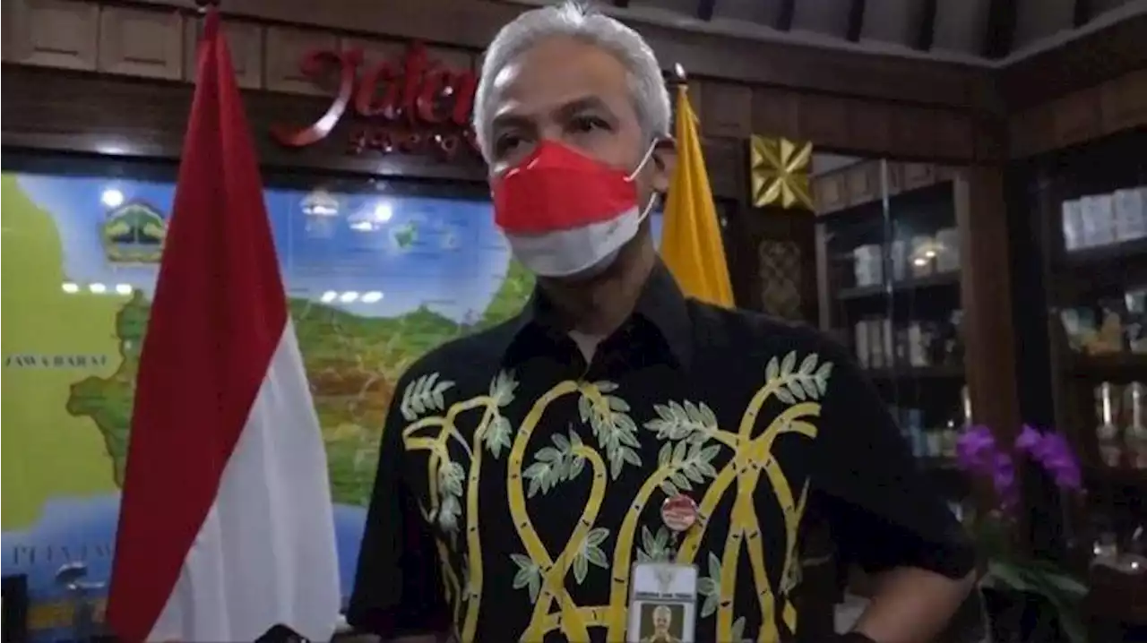 Sosok Ganjar Pranowo Diperkenalkan Relawan kepada Santri di Jawa Barat - Tribunnews.com