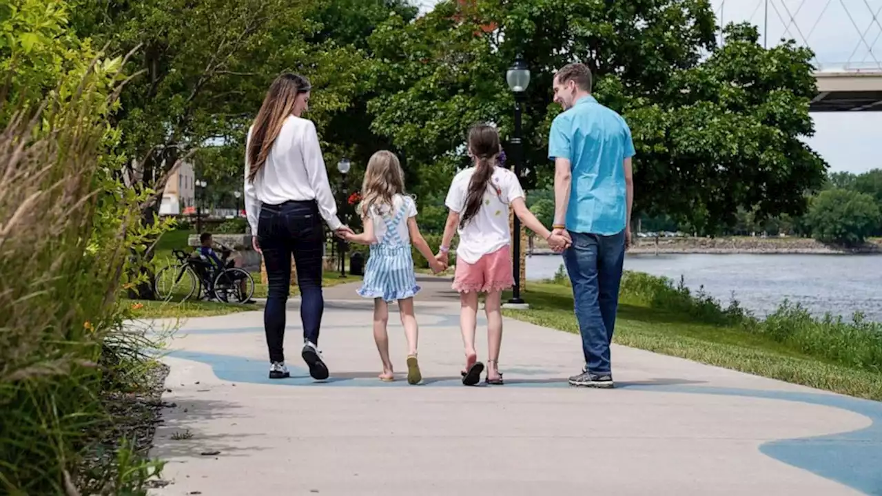 Mom endures emotional fight after other parents publicly 'out' child as transgender