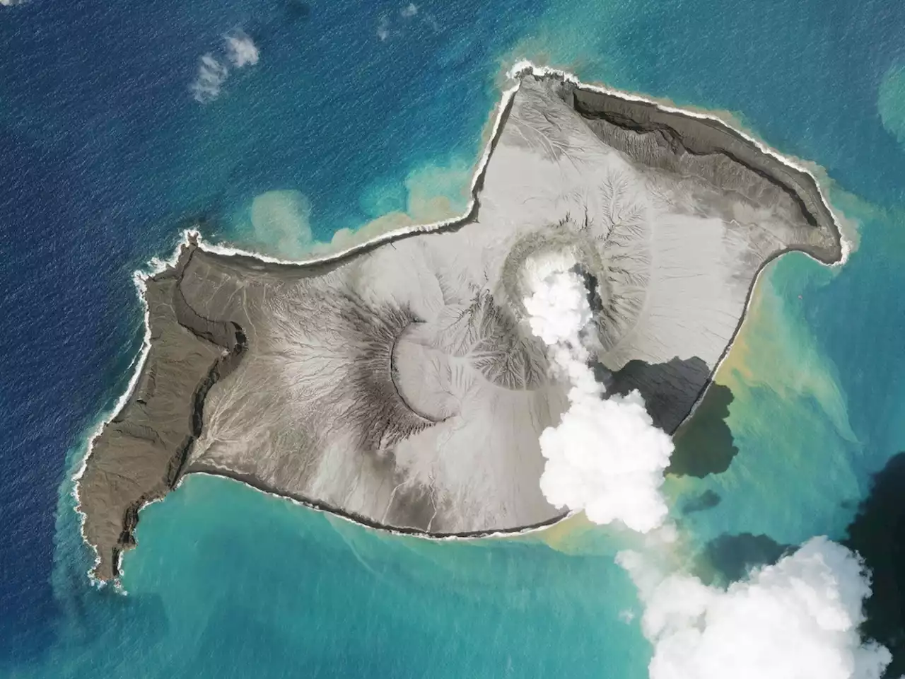 Vulkan-Ausbruch verwandelt Tonga in „Mondlandschaft“