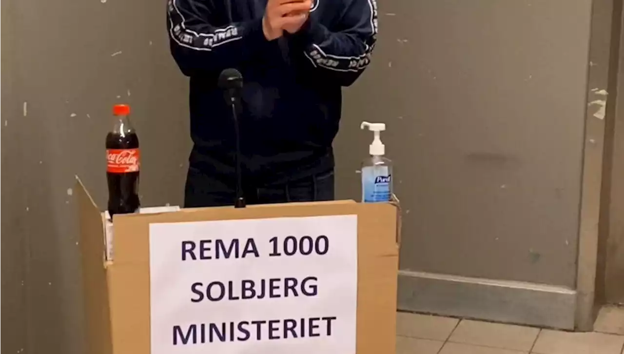 Kreativt jobopslag går viralt: Efterligner Ronaldo og Mette Frederiksen
