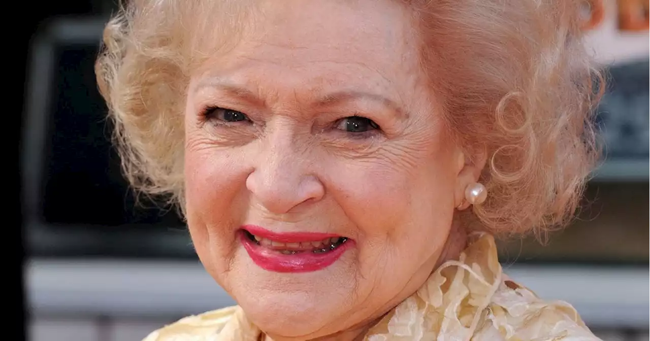 Betty White's Assistant Shared 'One Of The Last Photos' Of Betty Before Her Death And It's Very, Very Sweet