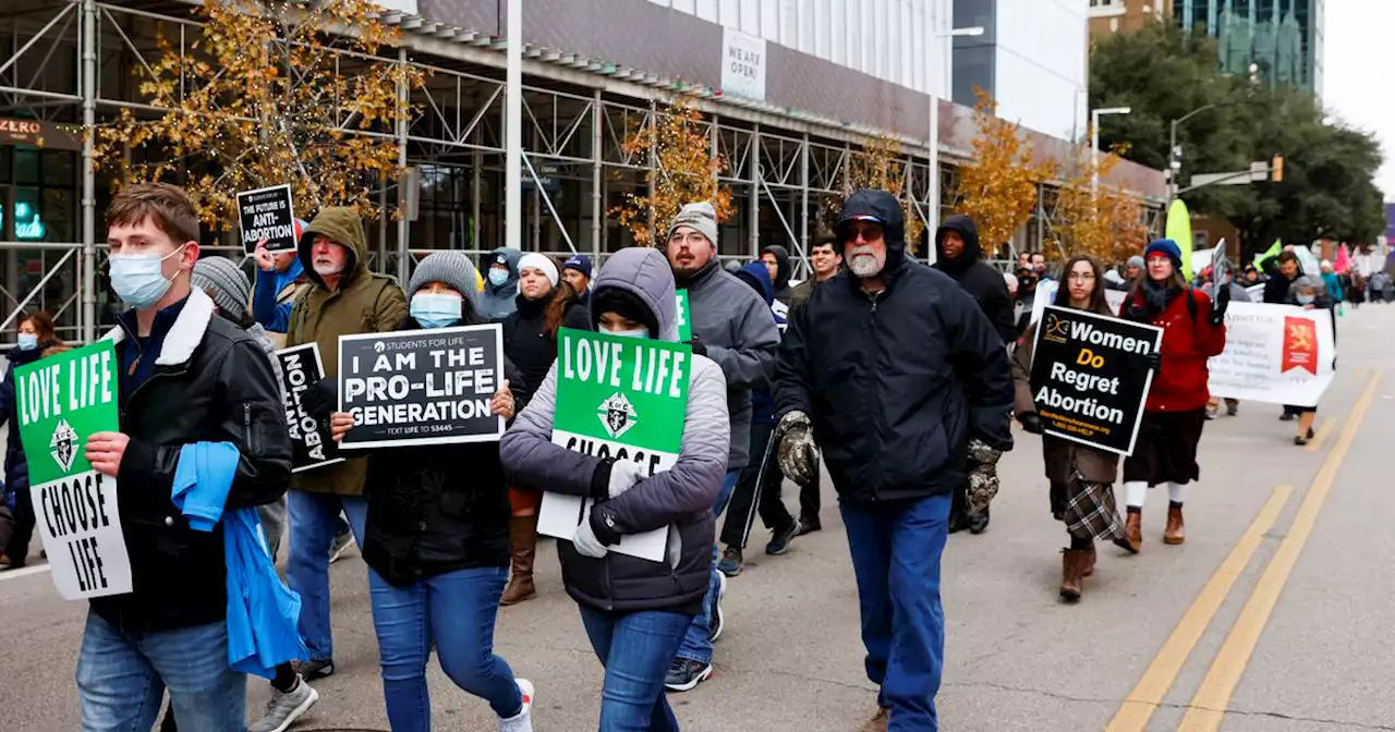 Abortion clinics challenging Texas Senate Bill 8 restrictions dealt new setback by 5th Circuit